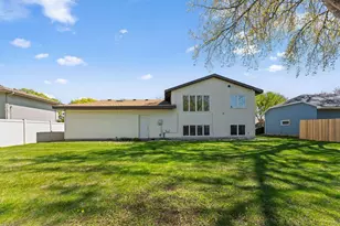 1889 Hamline Ave N, Falcon Heights, MN 55113 - Photo 5