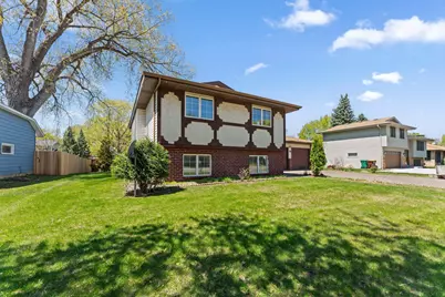 1889 Hamline Avenue N, Falcon Heights, MN 55113 - Photo 3