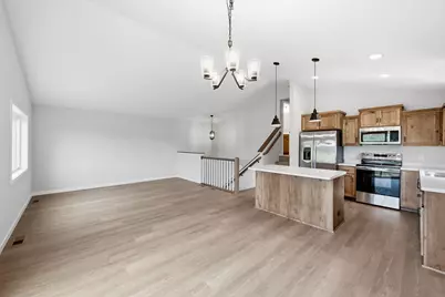 413 Bluebird Street, Mora, MN 55051 - Photo 5