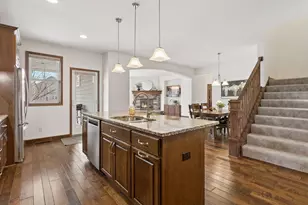 17118 Hollyhock Ct, Lakeville, MN 55044 - Photo 17