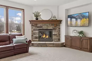 17118 Hollyhock Ct, Lakeville, MN 55044 - Photo 23