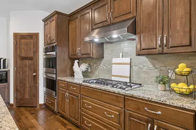 17118 Hollyhock Court, Lakeville, MN 55044 - Photo 11