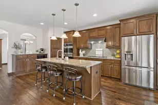 17118 Hollyhock Ct, Lakeville, MN 55044 - Photo 9