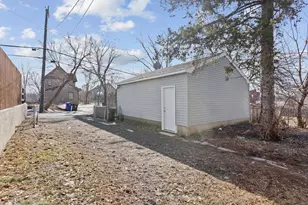 676 York Ave, Saint Paul, MN 55106 - Photo 9