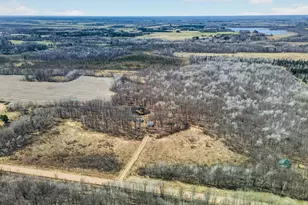 33119 Cedar Creek Rd, Hinckley, MN 55037 - Photo 27