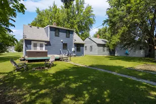 257 S Orange St, Waconia, MN 55387 - Photo 37