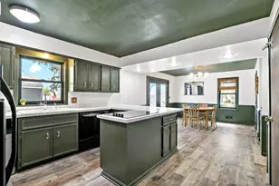 257 S Orange St, Waconia, MN 55387 - Photo 11
