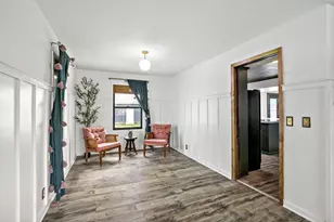 257 S Orange St, Waconia, MN 55387 - Photo 9