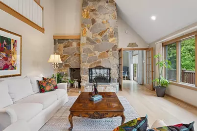 10420 Bluff Circle, Chaska, MN 55318 - Photo 13
