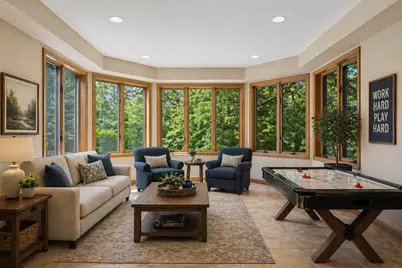10420 Bluff Circle, Chaska, MN 55318 - Photo 3