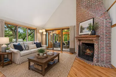 10420 Bluff Circle, Chaska, MN 55318 - Photo 9