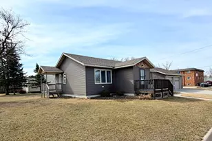 601 Main Street S, Karlstad, MN 56732 - Photo 1