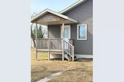 601 Main Street S, Karlstad, MN 56732 - Photo 3