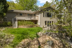 2120 Queensland Ln N, Plymouth, MN 55447 - Photo 27