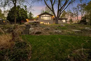 2120 Queensland Ln N, Plymouth, MN 55447 - Photo 3