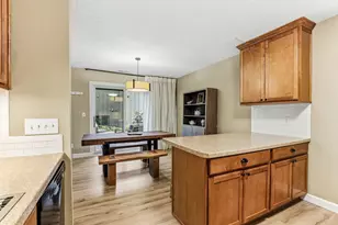 8970 Neill Lake Rd, Eden Prairie, MN 55347 - Photo 15