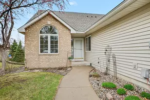 14602 Beverley Ln, Savage, MN 55378 - Photo 3