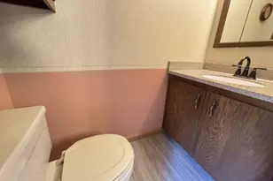 8332 440th Ave, Blue Earth, MN 56013 - Photo 31