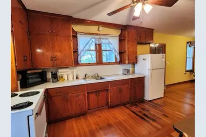 344 NE 1st Street, Belle Plaine, MN 56011 - Photo 5
