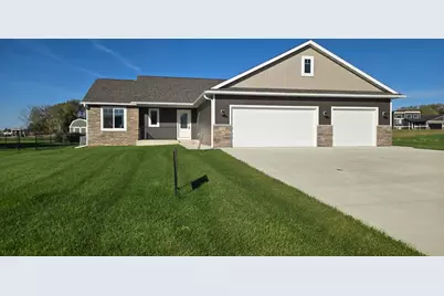 1309 18th Street NE, Austin, MN 55912 - Photo 1