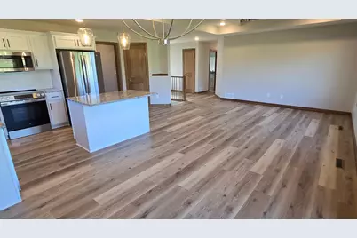 1309 18th Street NE, Austin, MN 55912 - Photo 13