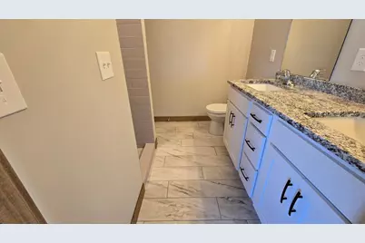 1309 18th Street NE, Austin, MN 55912 - Photo 21