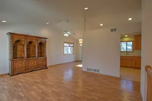 1490 33rd Ct SW, Cambridge, MN 55008 - Photo 7