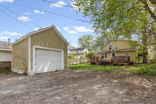 209 8th St E, Hastings, MN 55033 - Photo 37