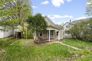 209 8th St E, Hastings, MN 55033 - Photo 3