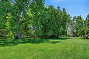 4025 Clover Ave, Vadnais Heights, MN 55127 - Photo 23