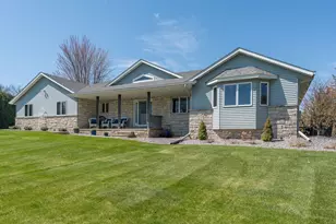 6106 Shamrock Dr, Madison Lake, MN 56063 - Photo 3