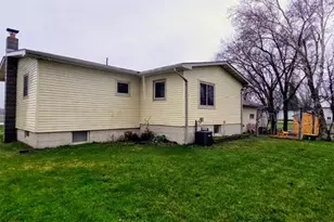 21585 Co Rd 197, Belgrade, MN 56312 - Photo 5