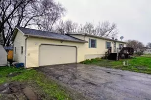21585 Co Rd 197, Belgrade, MN 56312 - Photo 3