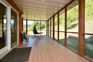 24242 Pfeiffer Hill Rd, Winona, MN 55987 - Photo 15