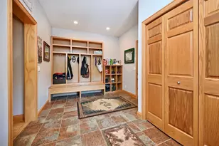24242 Pfeiffer Hill Rd, Winona, MN 55987 - Photo 5