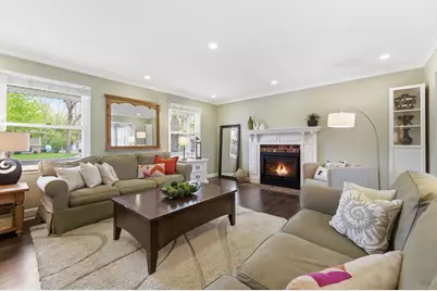 8390 Sunnyside Road, Mounds View, MN 55112 - Photo 3