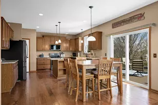 8897 67th St Bay S, Cottage Grove, MN 55016 - Photo 3