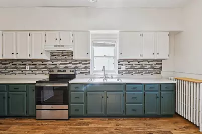 1049 7th Street W, Saint Paul, MN 55102 - Photo 5
