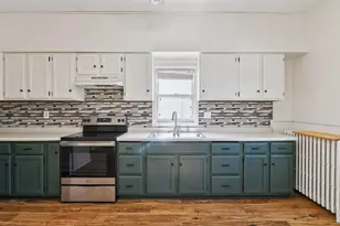 1049 7th St W, Saint Paul, MN 55102 - Photo 5
