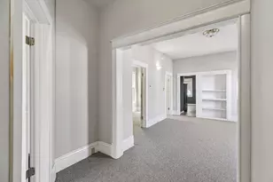 1049 7th St W, Saint Paul, MN 55102 - Photo 19