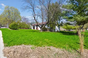 3001 Groveland School Rd, Minnetonka, MN 55391 - Photo 33