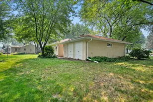 545 Miriam St, Mendota Heights, MN 55118 - Photo 33