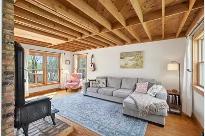112231 Hutchins Court, Chaska, MN 55318 - Photo 5