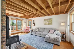 112231 Hutchins Ct, Chaska, MN 55318 - Photo 5