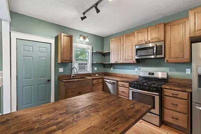571 Front Avenue, Saint Paul, MN 55117 - Photo 13