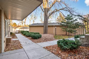 2010 Ridge Dr, Saint Louis Park, MN 55416 - Photo 33