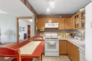 1425 W 28th St, Minneapolis, MN 55408 - Photo 11