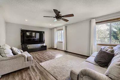 14233 Cobbler Avenue, Rosemount, MN 55068 - Photo 3