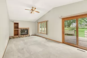 402 Strathmore Ln SE, Rochester, MN 55904 - Photo 15