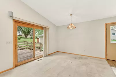 402 Strathmore Lane SE, Rochester, MN 55904 - Photo 17